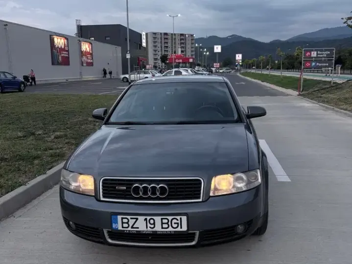 Audi A4 Limuzina B6