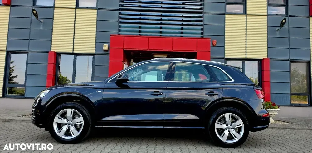 Audi Q5 FY 2.0 TDI Quattro S tronic Basic — imagine 4