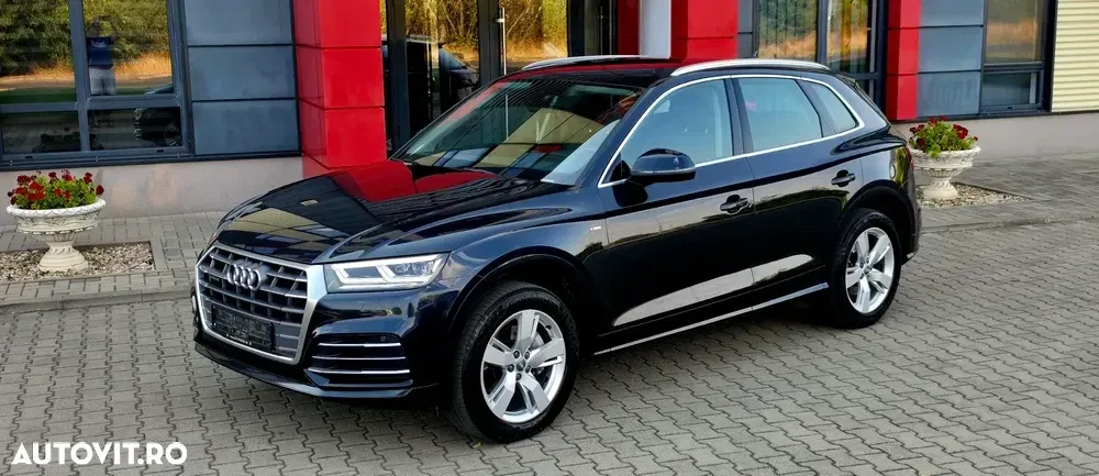Audi Q5 FY 2.0 TDI Quattro S tronic Basic — imagine 2