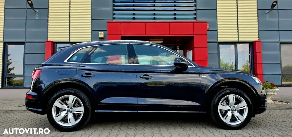 Audi Q5 FY 2.0 TDI Quattro S tronic Basic — imagine 3