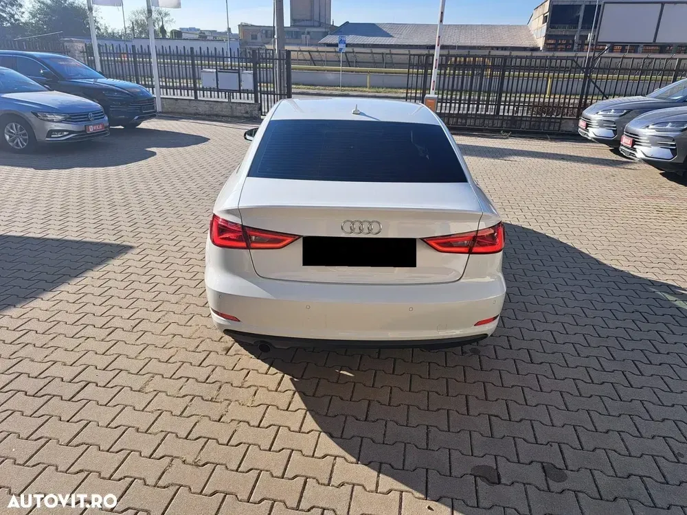 Audi A3 Limuzina 1.6 TDI clean Stronic Attraction — imagine 6