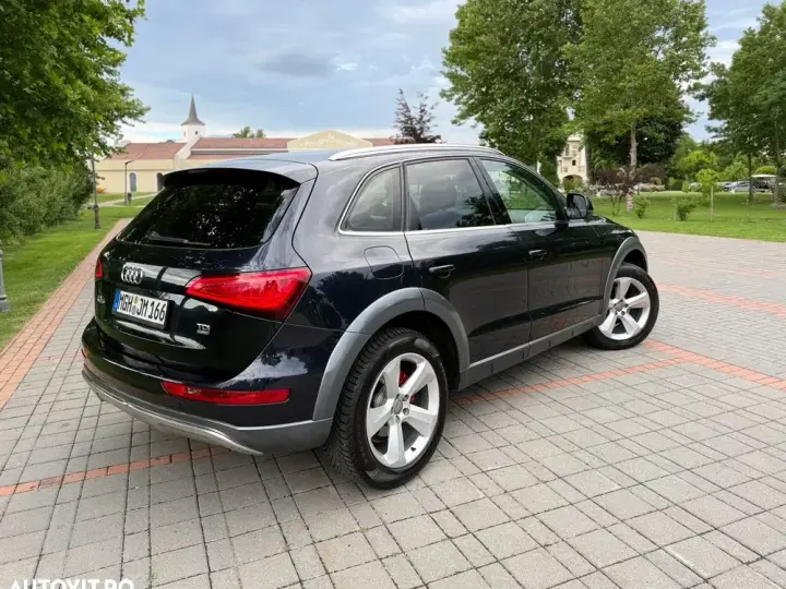 Audi Q5 8R 2.0 TDI Quattro S tronic