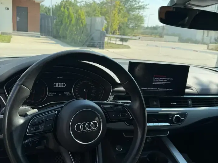 Audi A4 Avant B9 2.0 35 TDI S tronic MHEV Basic