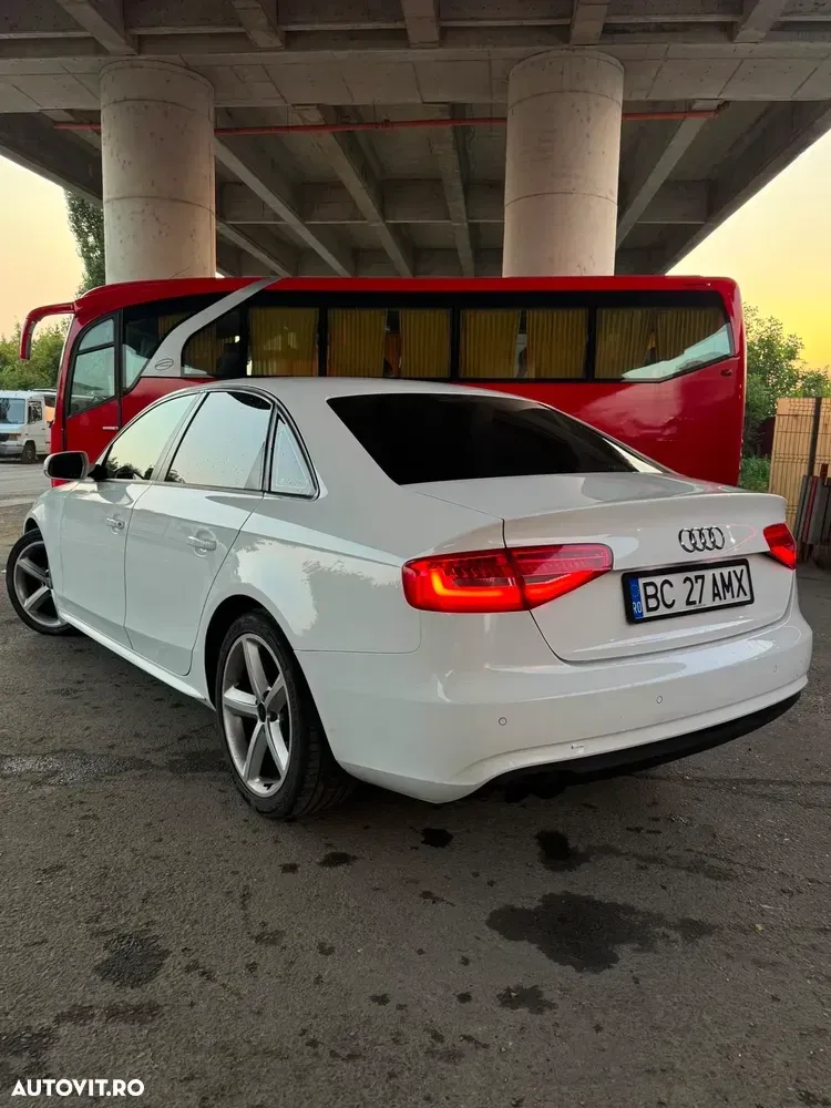 Audi A4 Limuzina B8 2.0 TDI B8 — imagine 3