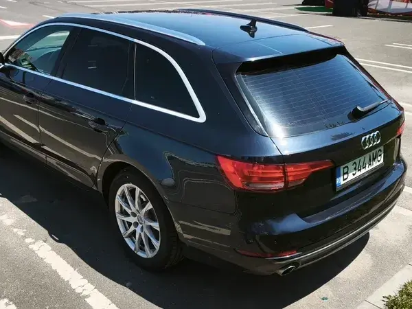 Audi A4 Avant B9 2.0 TDI S tronic