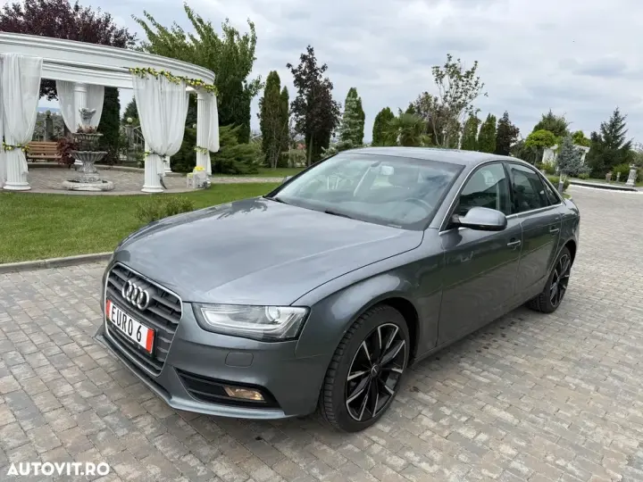 Audi A4 Limuzina B8 2.0 TDI DPF clean Ambition