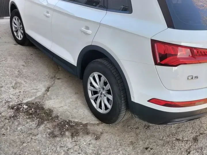 Audi Q5 FY