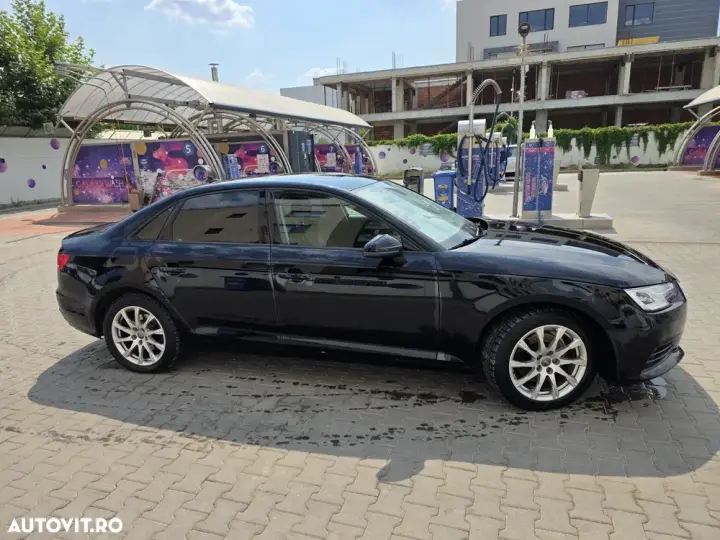 Audi A4 Limuzina B9 2.0 TDI DPF clean multitronic Ambition