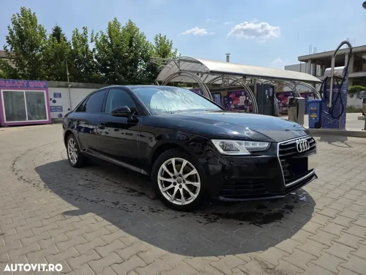 Audi A4 Limuzina B9 2.0 TDI DPF clean multitronic Ambition