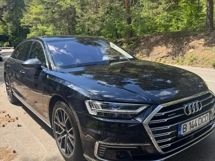 Audi A8 D5