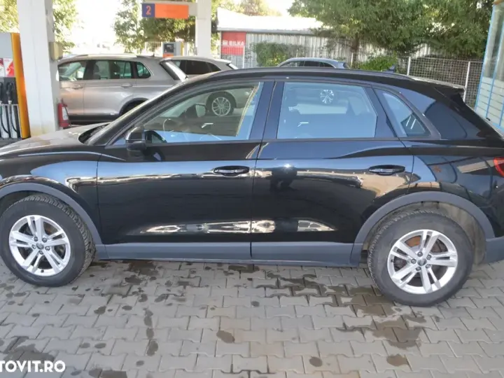 Audi Q3 F3