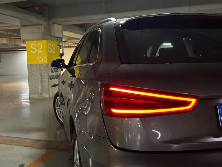 Audi Q3 8U
