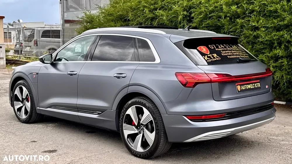 Audi e-tron — imagine 4