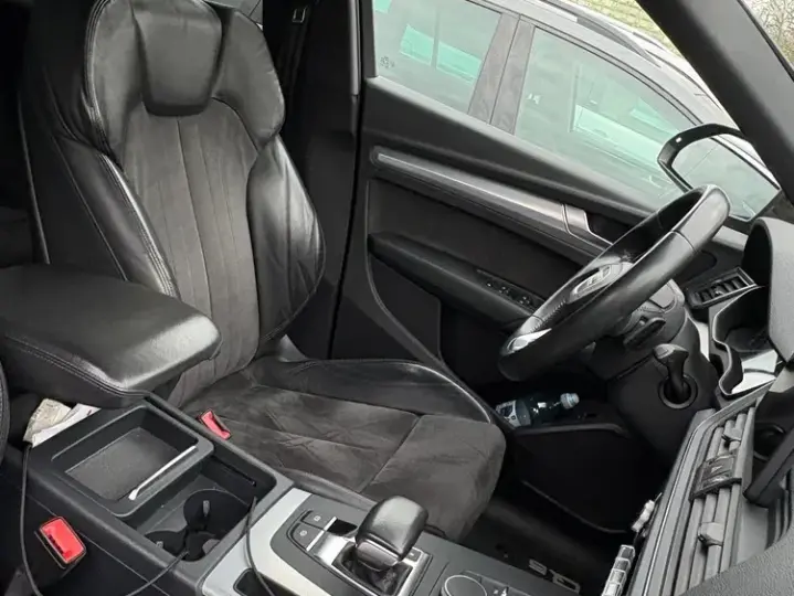 Audi Q5 FY 2.0 TDI Quattro S tronic Sport