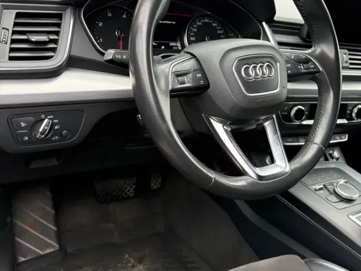Audi Q5 FY 2.0 TDI Quattro S tronic Sport