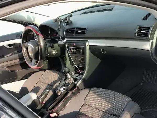 Audi A4 Limuzina 2.0 TDI DPF
