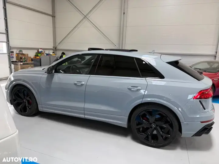 Audi RS Q8 4.0 TFSI quattro MHEV Tiptronic