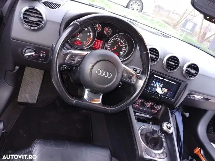 Audi TT 8J 3.2 quattro