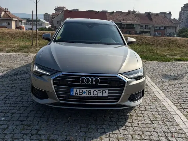 Audi A6 Avant C8 2.0 45 TFSI S tronic Basic