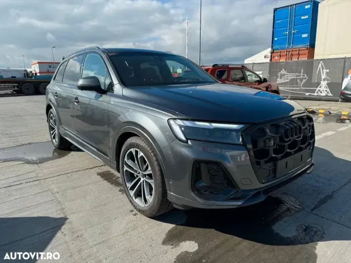 Audi Q7 4M