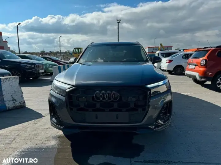 Audi Q7 4M