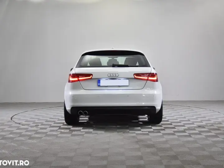 Audi A3 3-portiere 8V 2.0 TDI S tronic