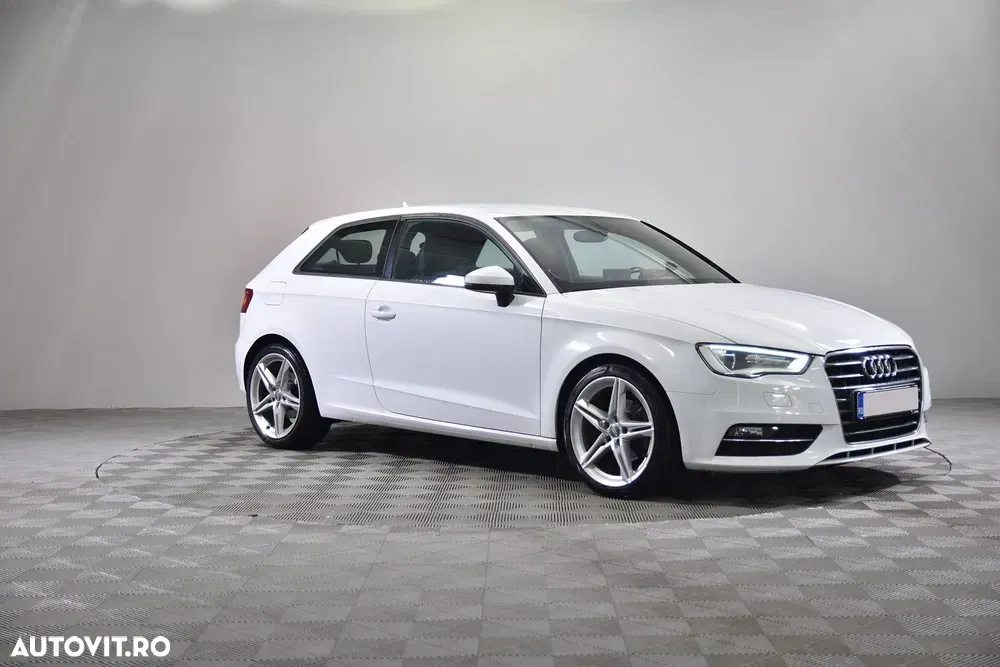 Audi A3 3-portiere 8V 2.0 TDI S tronic — imagine 2