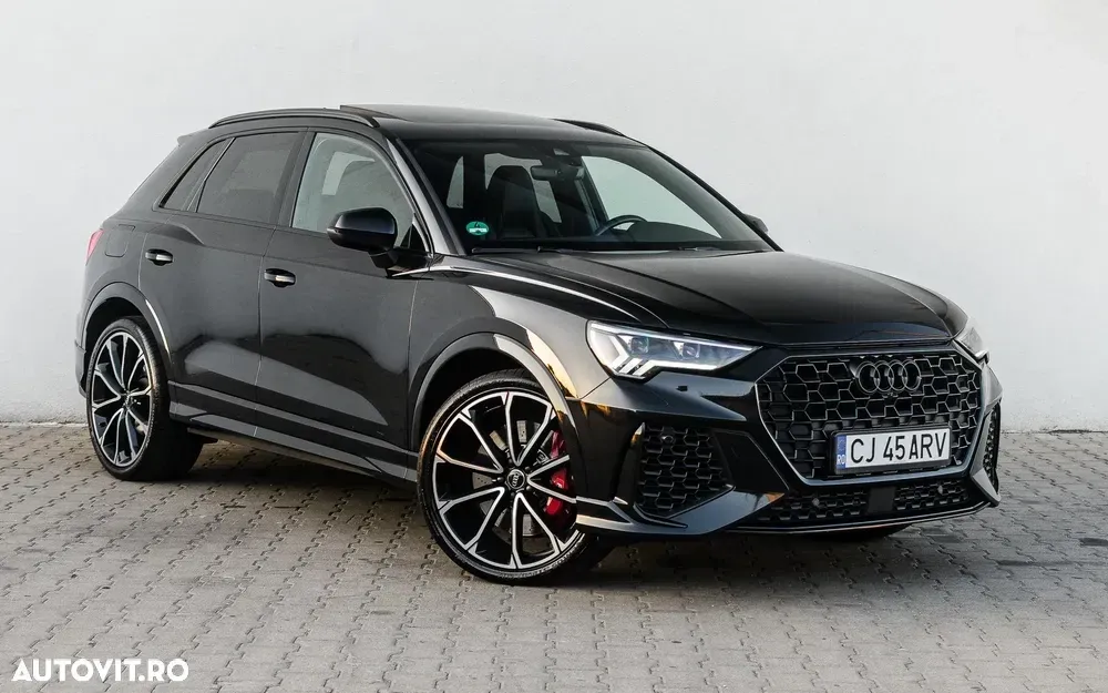Audi RS Q3 F3 RSQ3 2.5 TFSI quattro S tronic — imagine 2