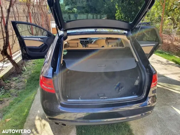 Audi A4 Avant B8 2.0 TDI ultra DPF Attraction