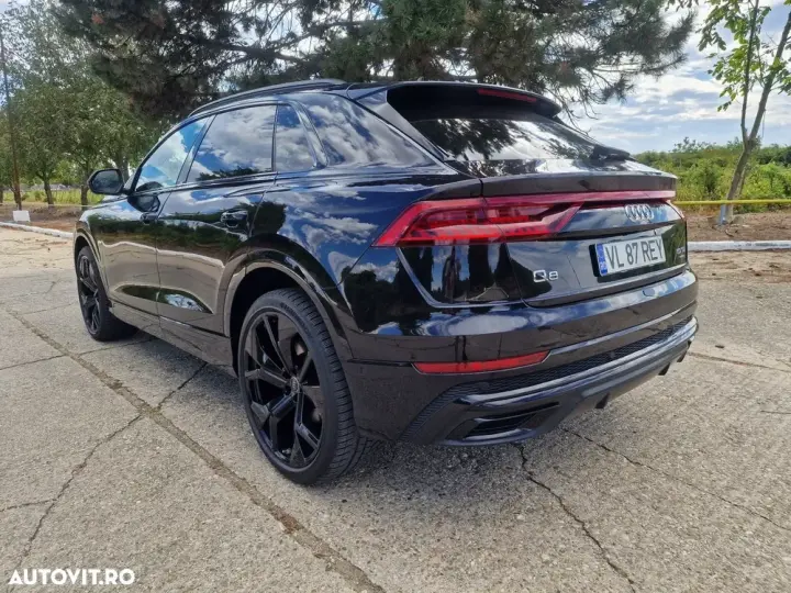 Audi Q8 SUV TDI quattro 210 kW tiptronic S line business