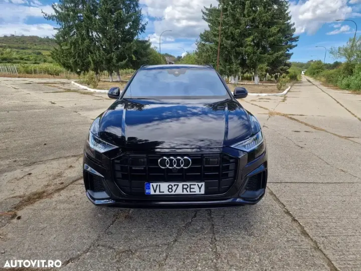 Audi Q8 SUV TDI quattro 210 kW tiptronic S line business