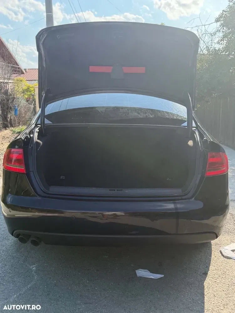 Audi A4 Limuzina B8 2.0 TDI B8 — imagine 2
