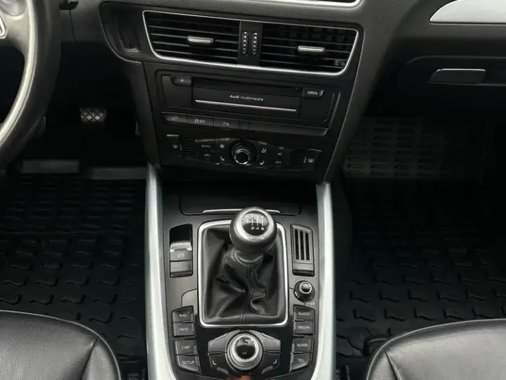 Audi Q5 8R 2.0 TDI Quattro
