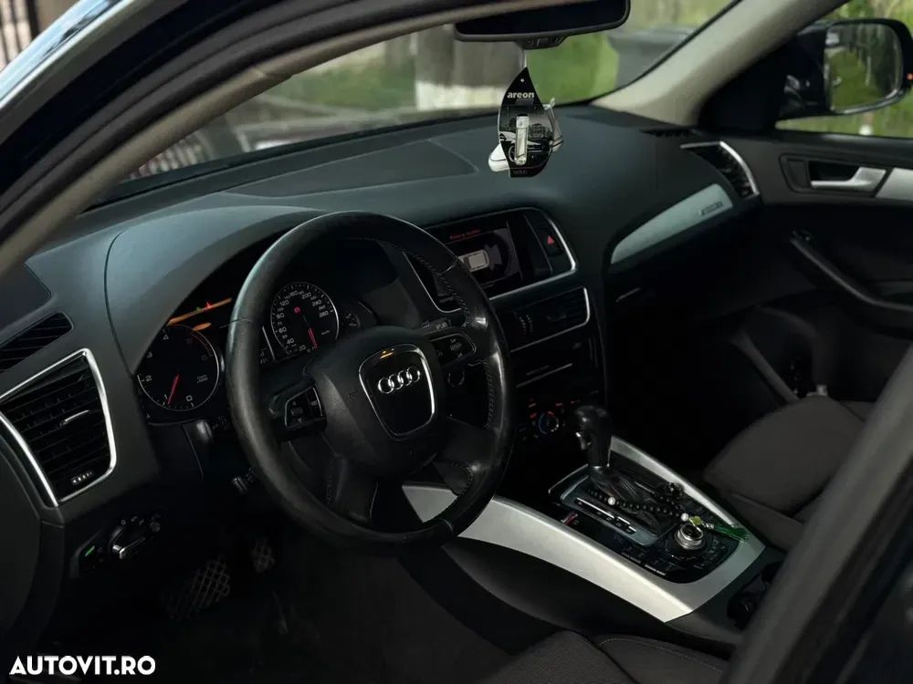 Audi Q5 8R 2.0 TDI Quattro Stronic — imagine 6
