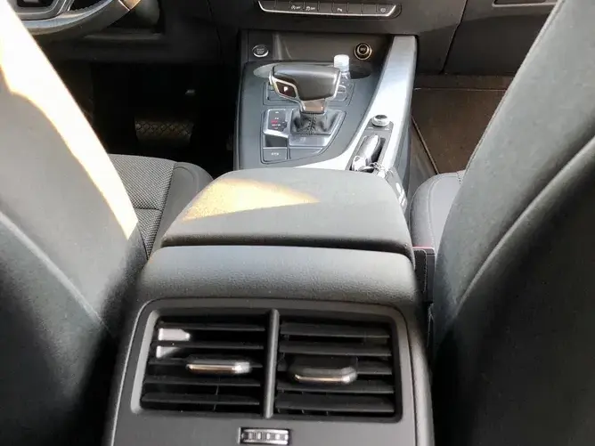 Audi A4 Avant B9 2.0 TDI S tronic