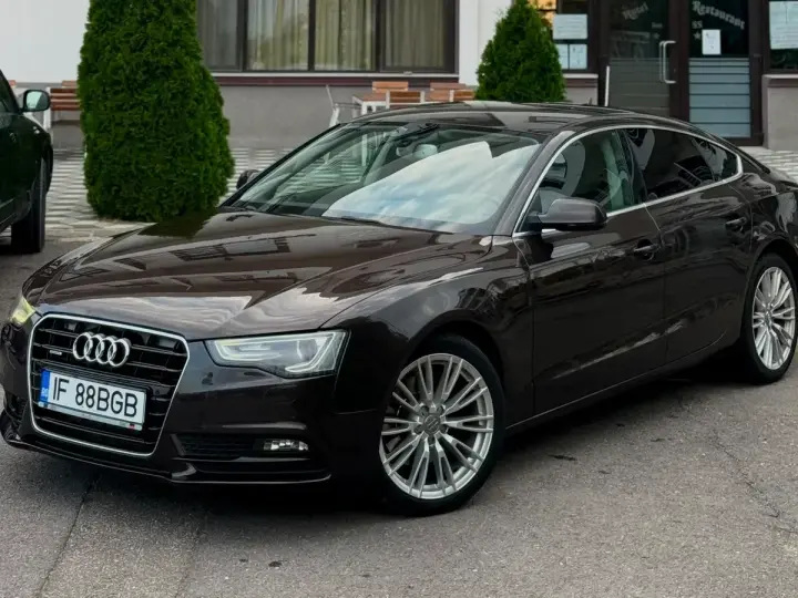 Audi A5 Coupé 8T 3.0 TDI DPF quattro S tronic