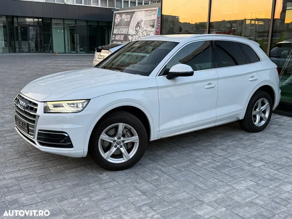 Audi Q5 FY 40 TDI quattro S tronic — imagine 4