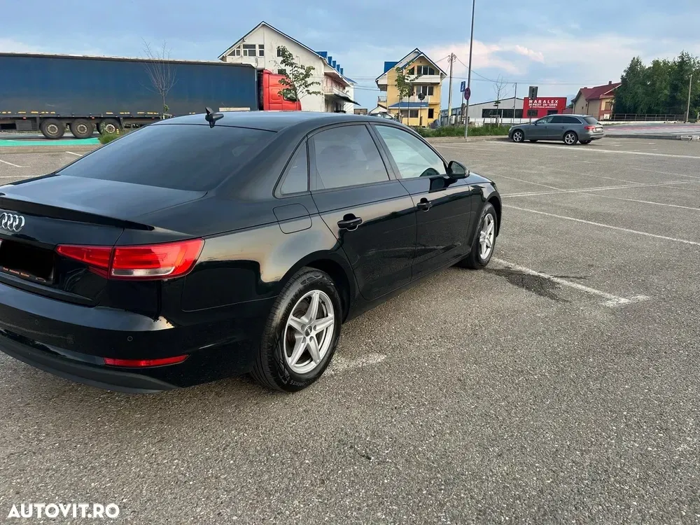 Audi A4 Limuzina B9 2.0 TDI — imagine 6