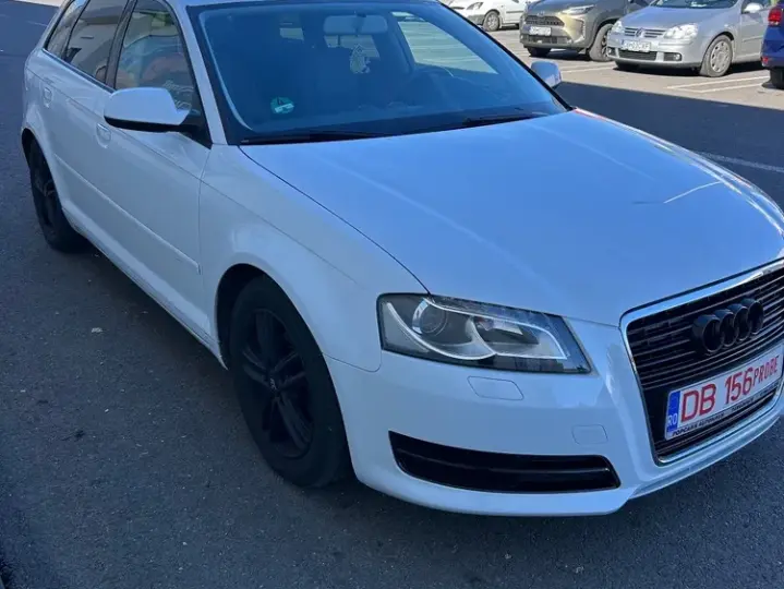 Audi A3 Sportback 8P 1.2 TFSI Attraction