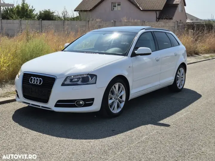 Audi A3 Sportback 8P 1.4 TFSI S tronic S line Sportpaket