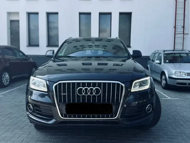 Audi Q5 8R 2.0 TDI Quattro Stronic