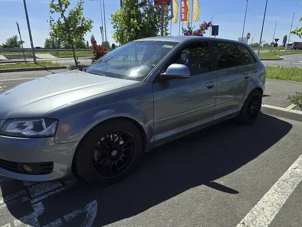 Audi A3 Sportback 8P 2.0 TDI Ambition
