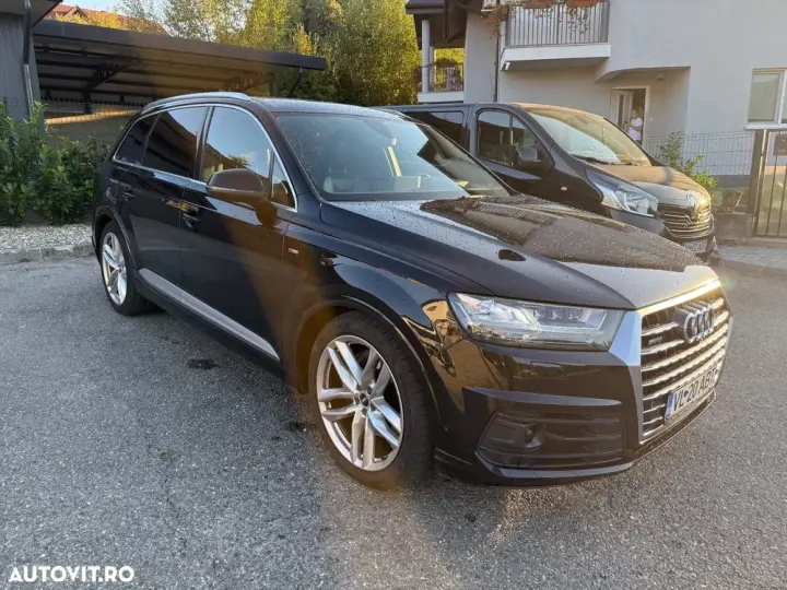 Audi Q7 4M