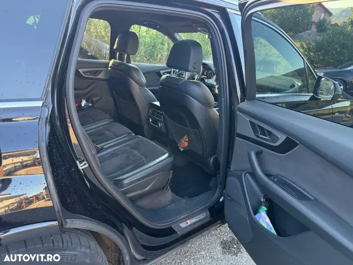 Audi Q7 4M