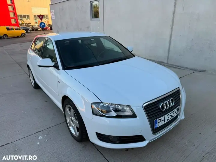 Audi A3 Sportback 8P 1.4 TFSI Stronic Ambition