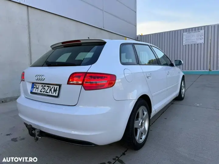 Audi A3 Sportback 8P 1.4 TFSI Stronic Ambition
