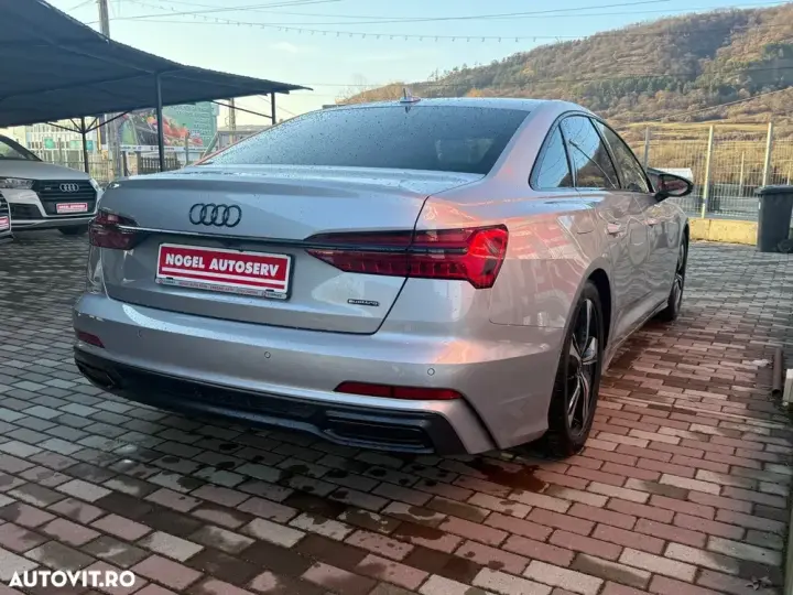 Audi A6 C8 50 TFSI e quattro S tronic PHEV S Line