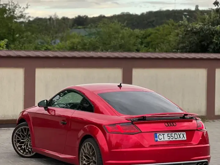 Audi TT S 8S 2.0 TFSI Quattro Stronic