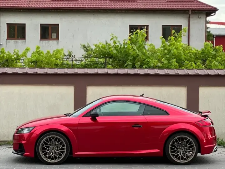Audi TT S 8S 2.0 TFSI Quattro Stronic