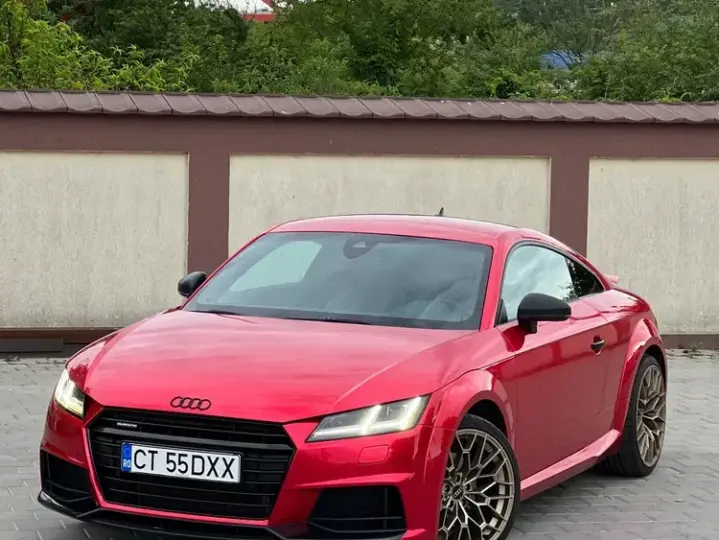 Audi TT S 8S 2.0 TFSI Quattro Stronic